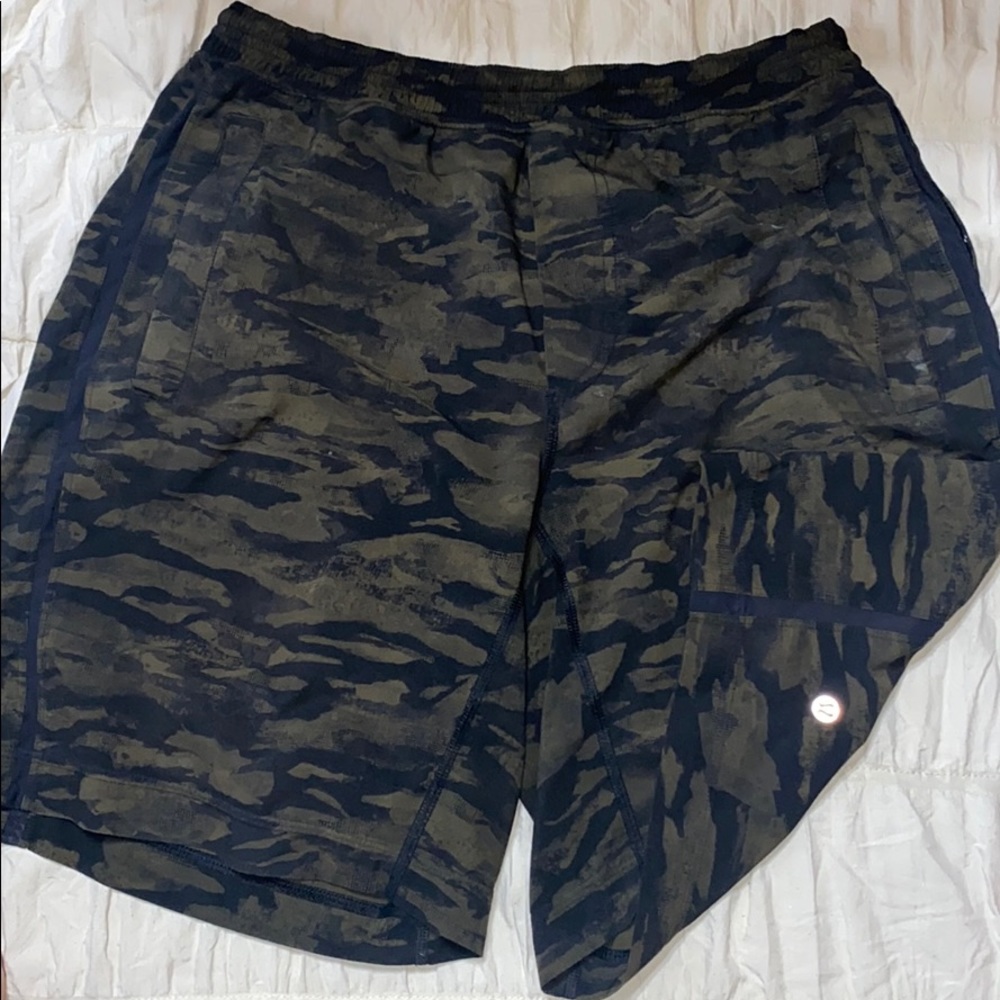 Men’s Lululemon short